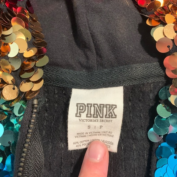 RARE RAINBOW SEQUIN FASHION SHOW EXCLUSIVE PINK VS - Picture 3 of 5